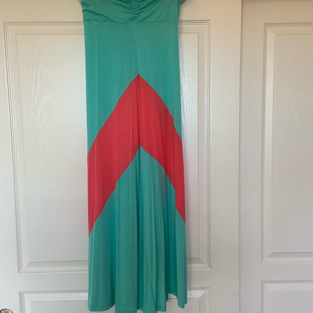Strapless dress